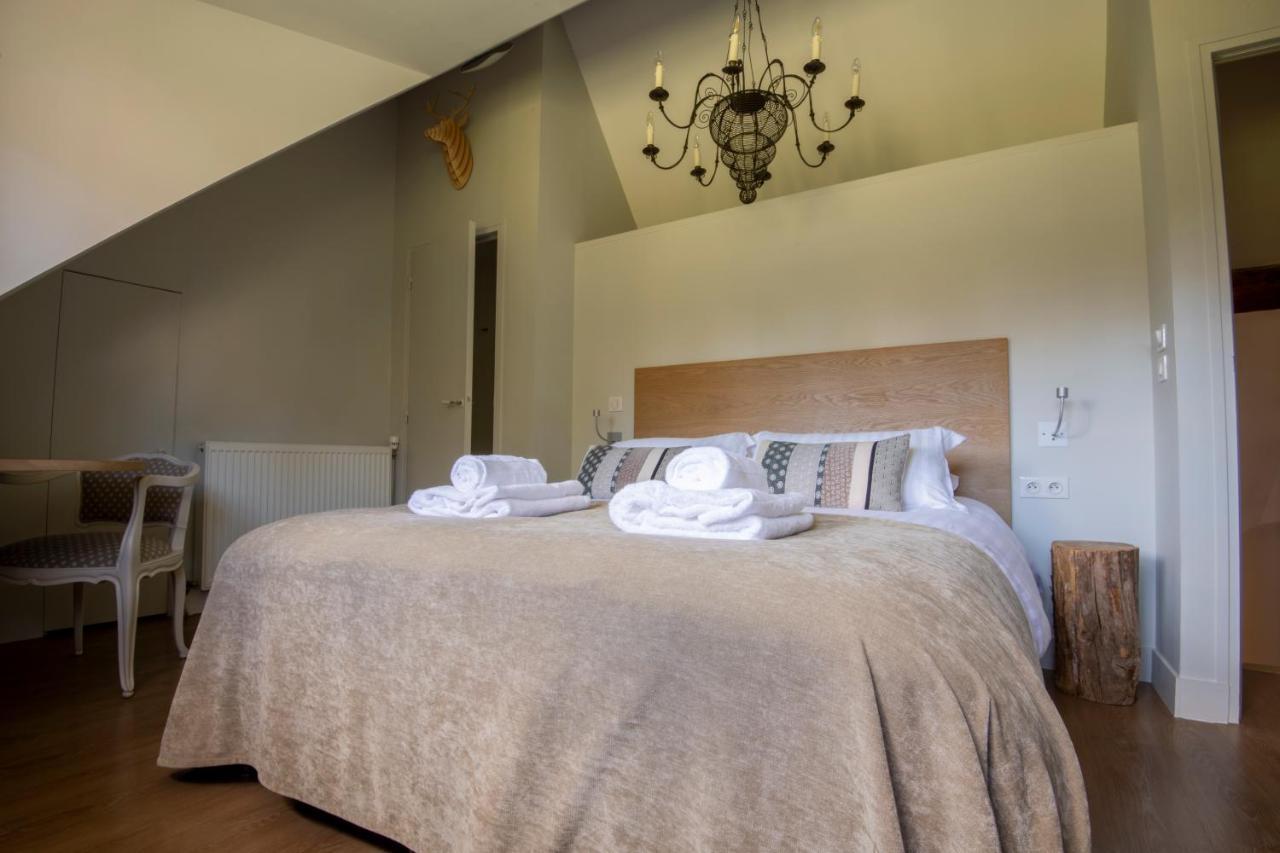 Bed and Breakfast Moulin De Vilgris Clairefontaine-en-Yvelines Exterior foto