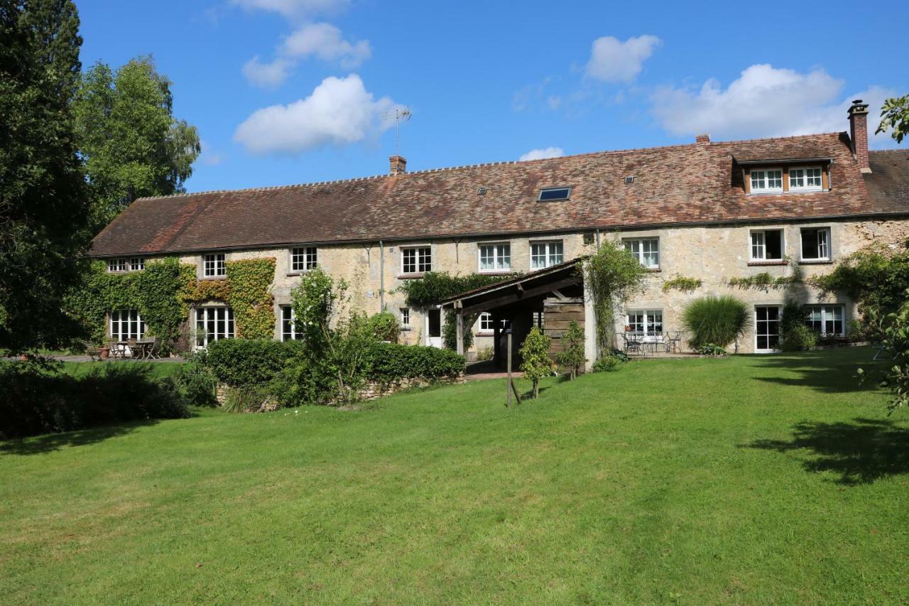 Bed and Breakfast Moulin De Vilgris Clairefontaine-en-Yvelines Exterior foto